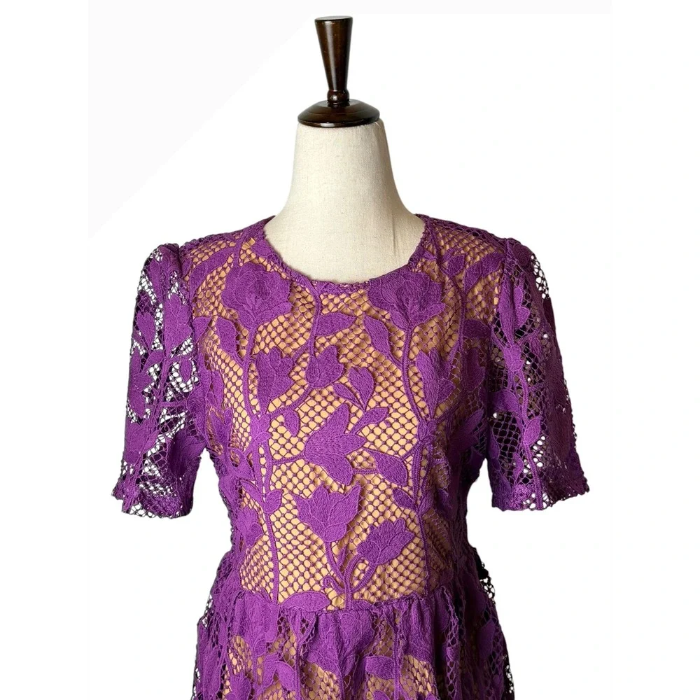Dalia MacPhee Lace Midi Dress Women Medium Purple NWT Floral Guipure Lace‎ Party